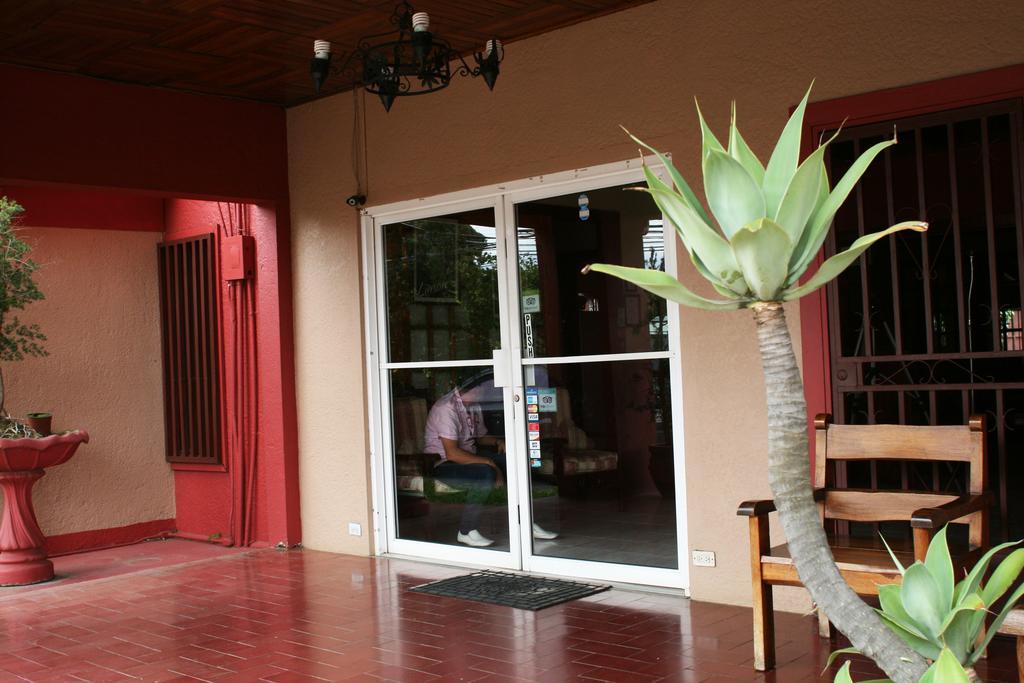 Hotel Millenium Río Segundo Eksteriør billede